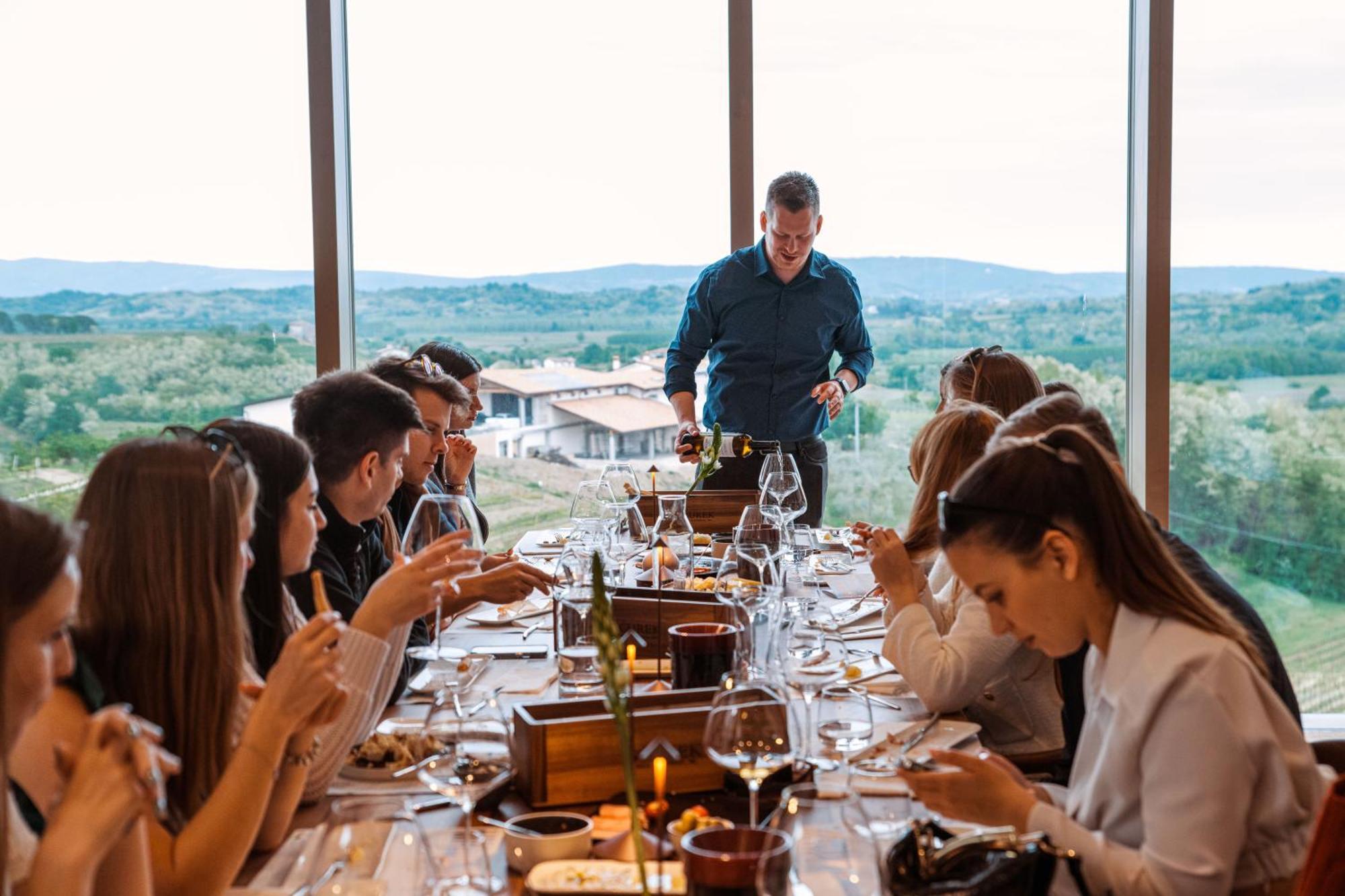 Posestvo Scurek Wine Bed and Breakfast Dobrovo Εξωτερικό φωτογραφία